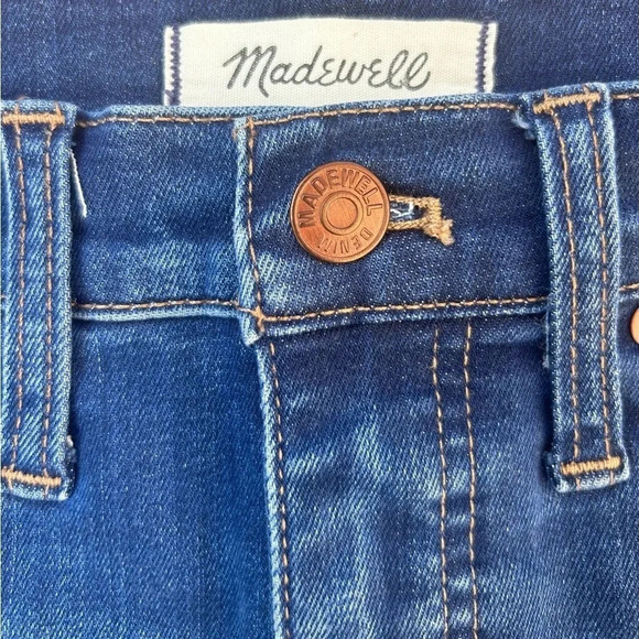 Madewell High-Rise Denim Shorts in Danny Wash TENCEL™ Denim Edition Size 28 NWOT - Picture 7 of 12